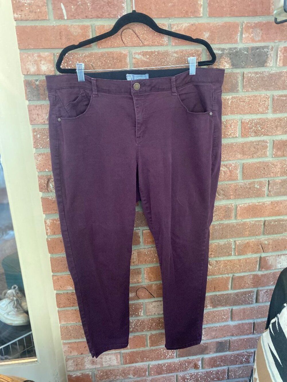 Wit and Wisdom Burgundy Skinny Jeans